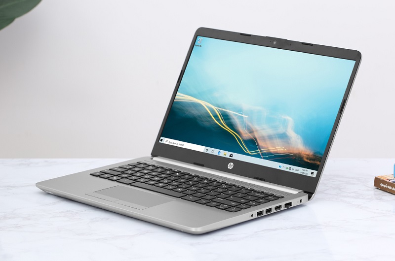 Laptop HP 245 G8 R3 5300U